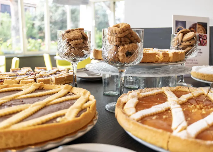 Mercure West Hotel 4*