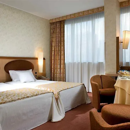 Hotel Mercure West Rome