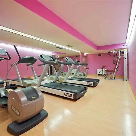 מלון Mercure West