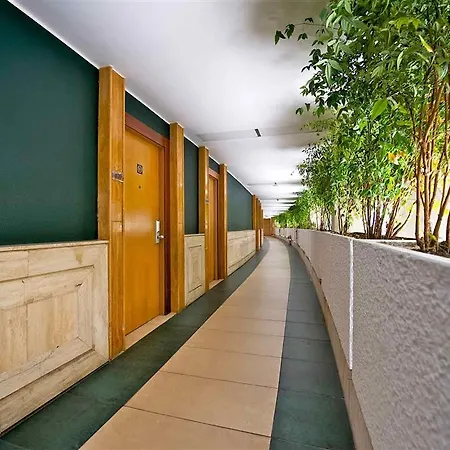 Mercure West מלון רומא