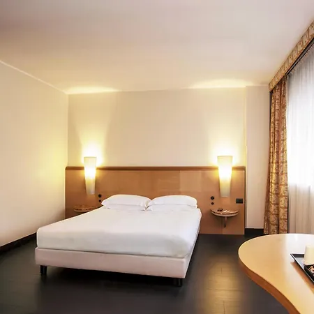 مركيور ويست 4* روما