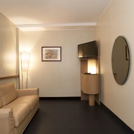 머큐어 웨스트 4* 로마