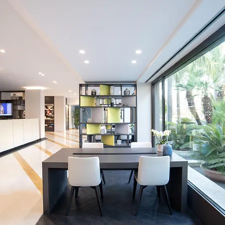 머큐어 웨스트 호텔