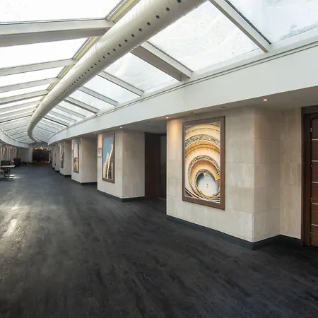 Ξενοδοχείο Mercure West 4*