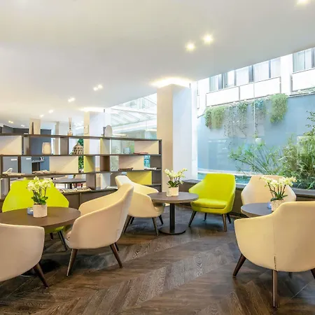 Mercure West 4* רומא