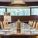 Mercure West Hotel