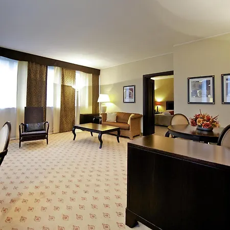 Отель Mercure West Рим